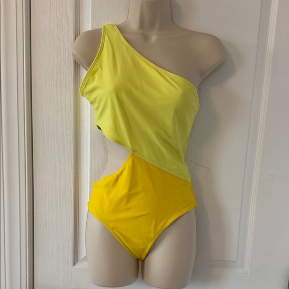 Other - Yellow One-Shoulder Swimsuit